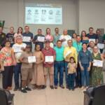 Apicultores de Lucas do Rio Verde recebem certificados de programa de assistência técnica do Senar