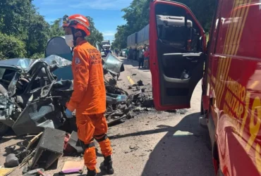 Acidente na BR-070 deixa dois feridos em Cáceres
