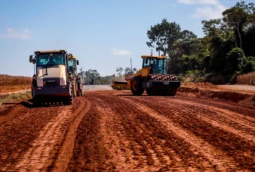 Malha rodoviária de MT recebe manutenção para logística