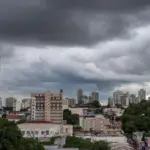Cuiabá segue em alerta laranja para chuvas intensas no início da semana