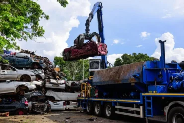 Leilão Detran abre venda de sucatas em abril