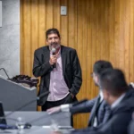 Combate à violência contra mulher entra no currículo escolar