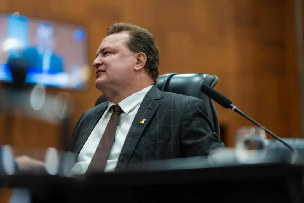 Endometriose ganha atenção com novas leis de conscientização