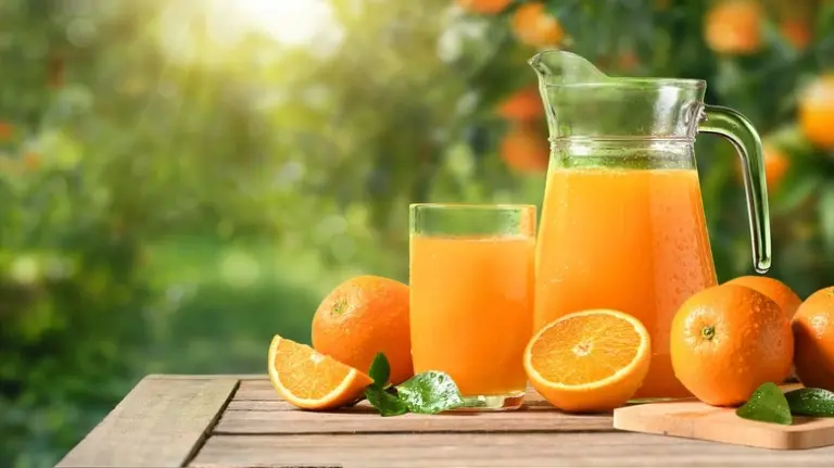 Estoques de suco de laranja se recuperam com melhora na safra 2025/26