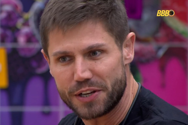 BBB 26: Jonas pode atingir feito inédito caso volte de Paredão