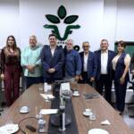 Famato recebe senador do Paraguai para discutir intercâmbio, logística e representatividade do agro