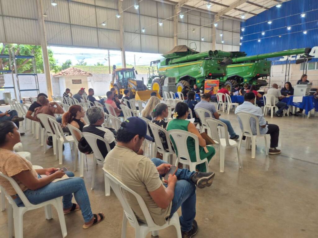 Feira de Empregos da Indústria supera expectativas com mais de 1,6 mil atendimentos em Cuiabá