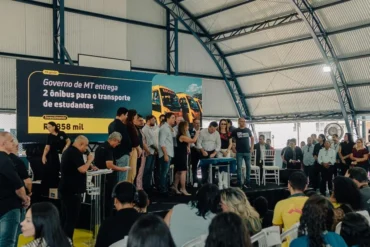 Governo entrega novo prédio da Escola Dunga Rodrigues