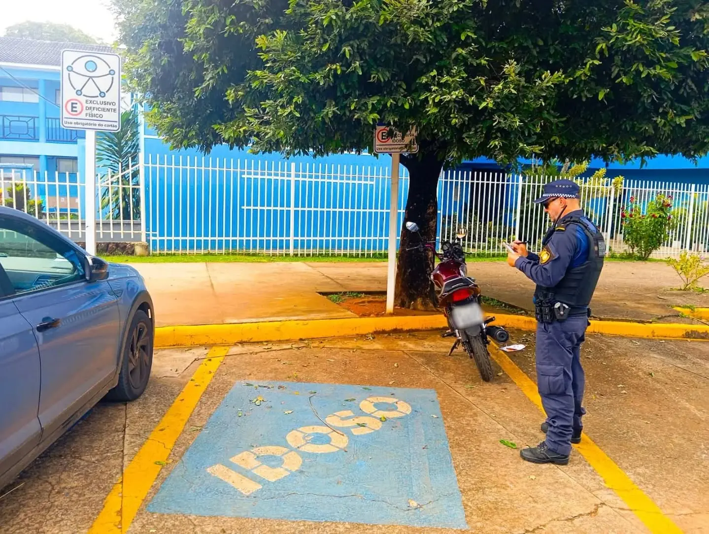 Guarda Municipal intensifica fiscalização e registra autuações por uso irregular de vagas prioritárias