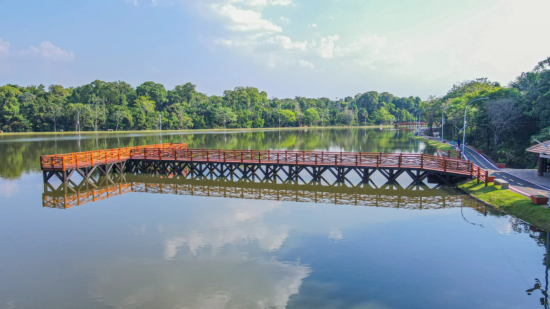 Lago Ernani José Machado