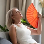 Menopausa: o que muda no corpo da mulher e como atravessar essa fase com mais qualidade de vida