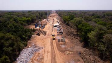 Obra bilionária da Fico enfrenta entraves e pode atrasar até 2028