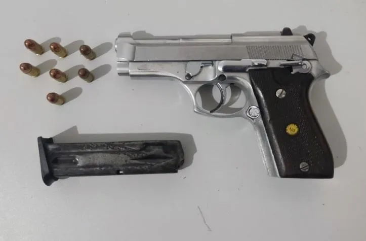Porte ilegal de arma leva à prisão em Cotriguaçu