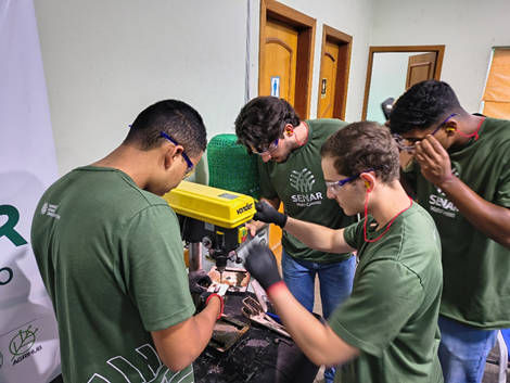 Parceria de qualificação entre Senai e Senar MT garante contratação de 80% dos aprendizes