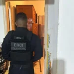 Homem é preso em Cuiabá com 7 mil imagens de abuso infantil; arquivos incluíam bebês