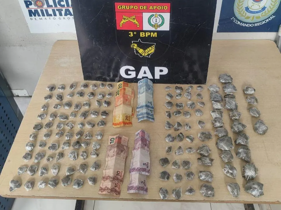 Tráfico de drogas: homem é preso com 134 porções