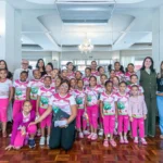Simininas e alunos da rede municipal participam de atividade cultural no Cine Teatro Cuiabá
