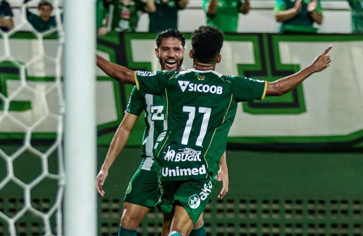 Volta Redonda x Chapecoense ao vivo: onde assistir, escalações e tudo sobre o duelo de invictos. Imagem: Rafael Bressan/ACF