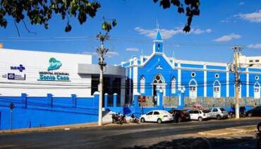 Frente da Santa Casa em Cuiabá