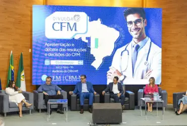 Representantes da Saude de Varzea Grande participam de debate sobre seguranca de medicos em evento no CRM MT -CenárioMT