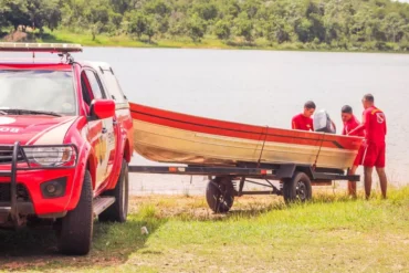 Bombeiros resgatam corpo amarrado em ilha no Rio Vermelho, em Rondonópolis