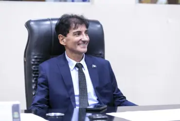 Rodizio parlamentar leva suplentes à ALMT