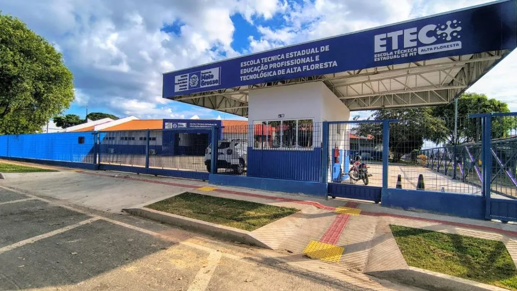 Escola Técnica é reinaugurada em Alta Floresta