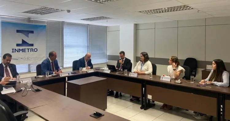Sedec e Inmetro discutem barreiras técnicas em MT