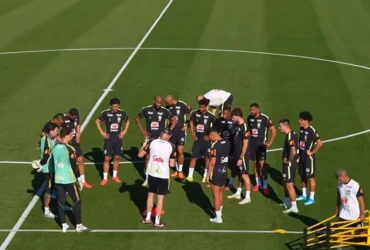Seleção Brasileira treina com 11 desfalques, estreantes e cortes; veja