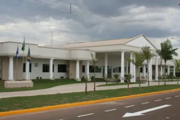 TJMT mantém liberação de bens de curso de medicina em Sinop e veda retenção por dívida de aluguel