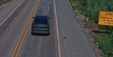Veículo roubado é recuperado horas após crime em Várzea Grande