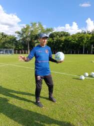Técnico Betinho aposta na combinação entrosamento e descanso