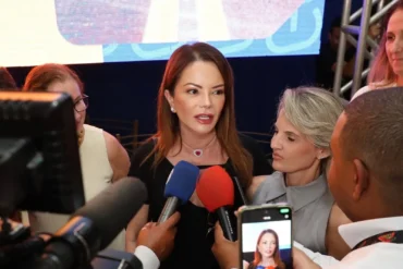 Virginia Mendes em entrevista nesta quinta-feira, 12 de março.