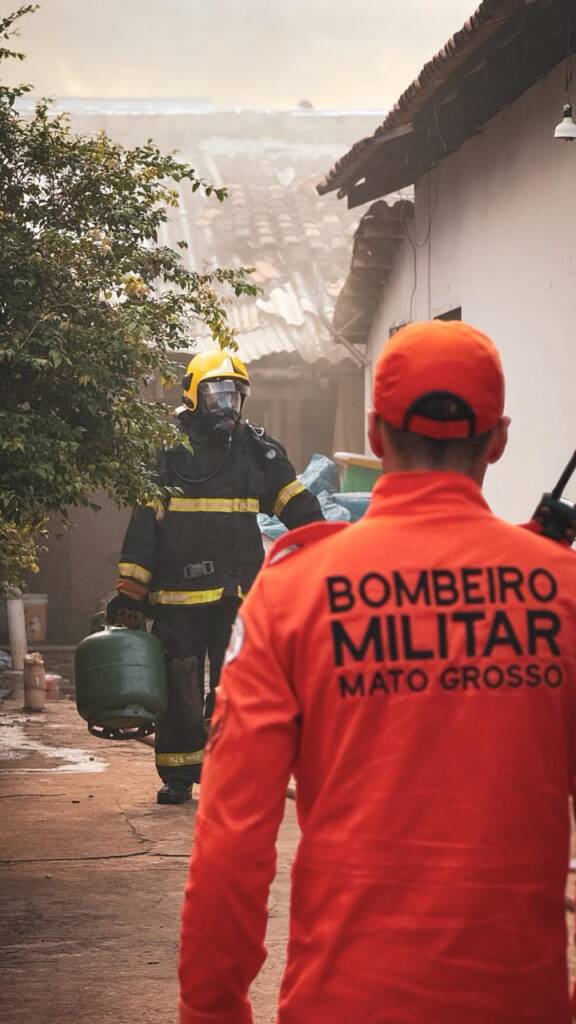 Incêndio atinge residência e provoca danos materiais em Lucas do Rio Verde