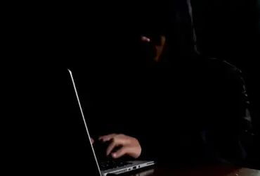 Misoginia nas redes é tema de episódio do Caminhos da Reportagem nesta segunda-feira (9)