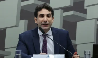 Brasil tem vantagem diante da volatilidade do petróleo, avalia Galípolo