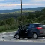 Susto na MT-251: Veículos ficam destruídos em acidente em Chapada; não houve feridos
