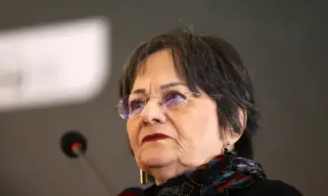Maria da Penha reforça apoio direto a mulheres do interior contra violência