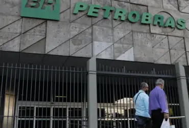 Petrobras registra lucro recorde de 110,6 bilhões em 2025