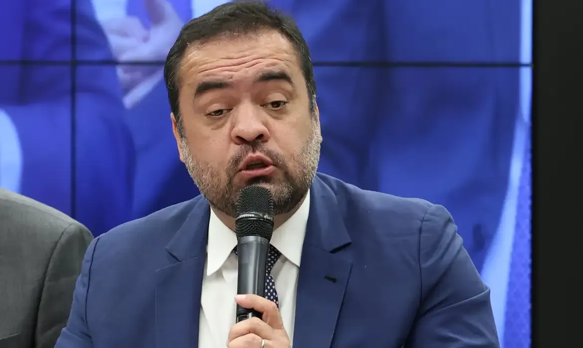 TSE Forma Maioria Para Tornar Castro Inelegível Até 2030