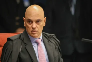 Moraes autoriza prisão domiciliar de Bolsonaro por 90 dias
