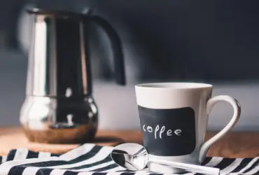 Preço do café arábica cai 14% em fevereiro com projeção de safra recorde no Brasil