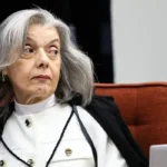 Cármen Lúcia relata ameaça de bomba e critica feminicídios no DF