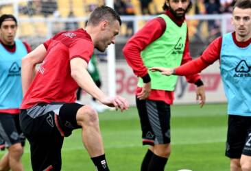 Cremonese x Fiorentina ao vivo: onde assistir, horário e prováveis escalações do duelo decisivo na Serie A. Imagem: Divulgação Cremonese