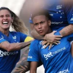Cruzeiro vence Atlético-MG de virada no clássico do Brasileirão Feminino
