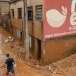 Leptospirose causa primeira morte após enchentes em Ubá