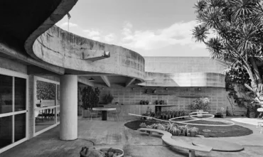 Exposição destaca arquitetura de Ohtake na Casa-ateliê Tomie Ohtake