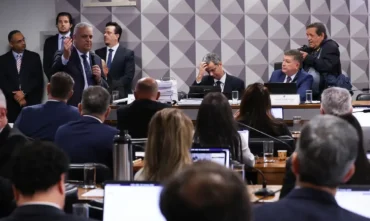 CPMI do INSS encerra sem relatório final e envia documentos a autoridades