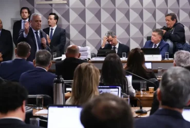 CPMI do INSS encerra sem relatório final e envia documentos a autoridades