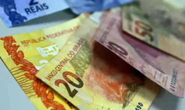 Pé-de-Meia libera pagamentos para nascidos em maio e junho
